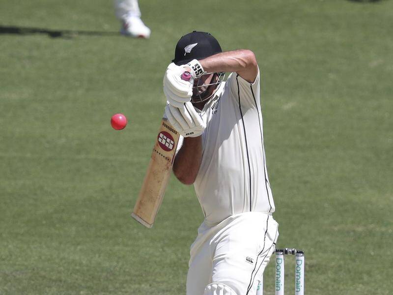 Kiwi Colin de Grandhomme has been given out in a DRS howler in the first Test against Australia.
