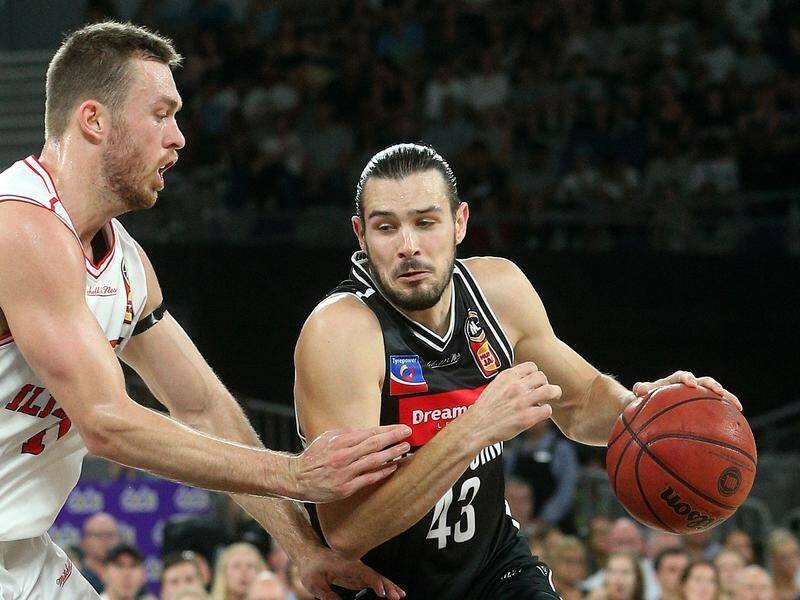 Melbourne United 's Chris Goulding is fit to play in the NBL semis opener with the NZ Breakers.