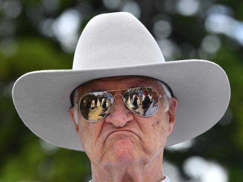 Bob Katter doesn't carry a smartphone so proving his vaccination status is more complicated.