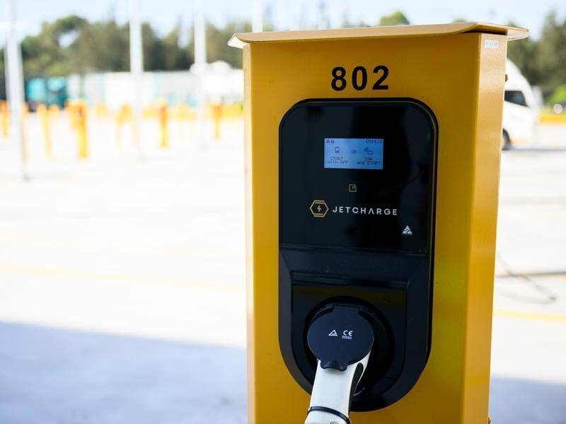 Property developers say new requirements for electric vehicle chargers are unreasonable. (Bianca De Marchi/AAP PHOTOS)