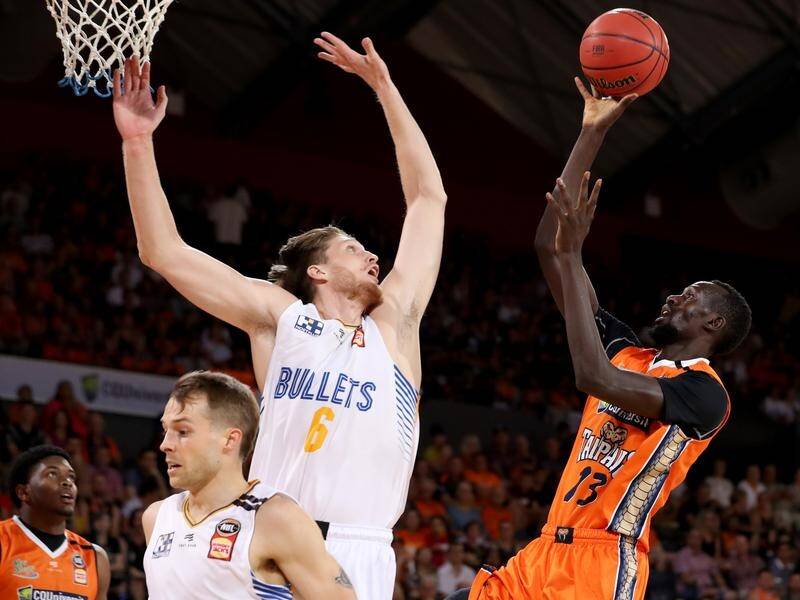 Matt Hodgson (No.6) will remain with Brisbane Bullets despite previously opting out of his contract.