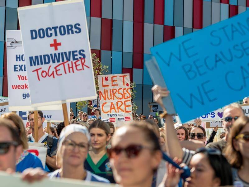WA nurses and midwives have sought an urgent meeting with their union over staff shortages.