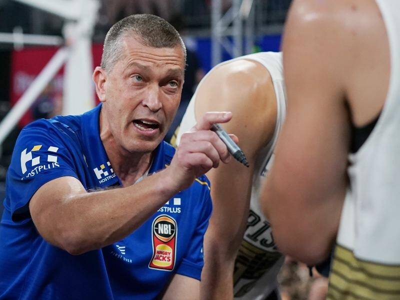 Andrej Lemanis's tough week was capped off with defeat for his Brisbane side by SE Melbourne.