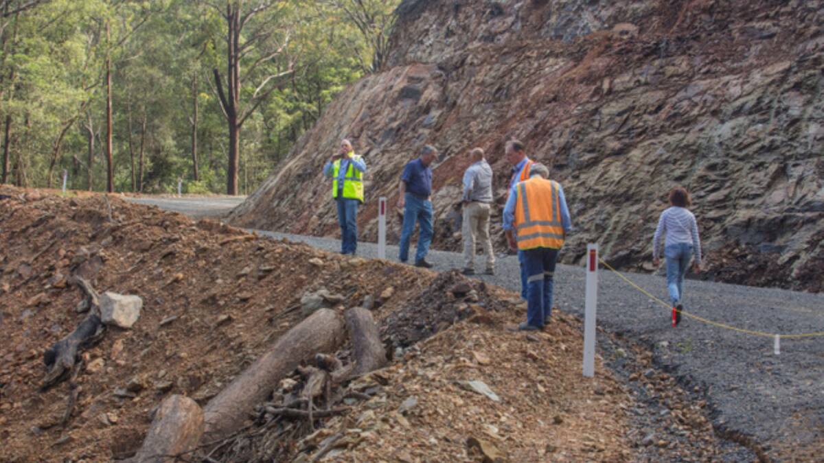 Kempsey Road: Another day - another landslide