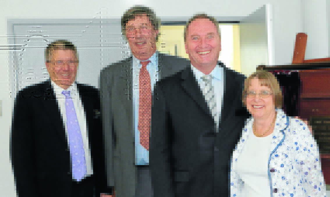 NEW OPPORTUNITIES: Pictured after the unveiling of the plaque marking the official opening of the upgraded Tamworth study centre are, from left, mayor Col Murray, UNE chancellor James Harris, member for New England Barnaby Joyce and UNE vice-chancellor Annabelle Duncan.