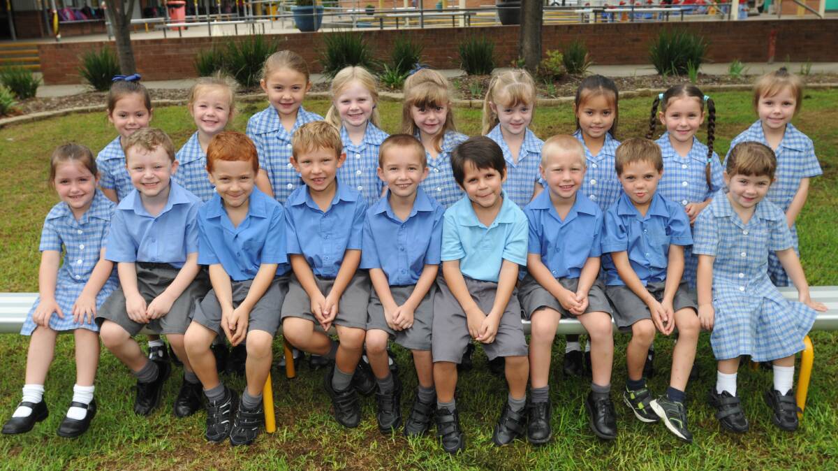 Westdale Public School Kindergarten KW  Front from left, Zaylie Kenyon, Aidan Ray, Deakin Eccles,  Blake Adams, Justin Frey, Cooper King, Shaun Donnelly,  Marcus Draper, Imigen Hayes; Back row, Jenna Hartley, 
Madelaine Parkes, Sophie Day, Laney Howard, Lilly Marshall, 
Milly Summers, Elisa Paul, Emily McSween, Savannah 
Howarth. Photo: Geoff O’Neill 190214GOA09