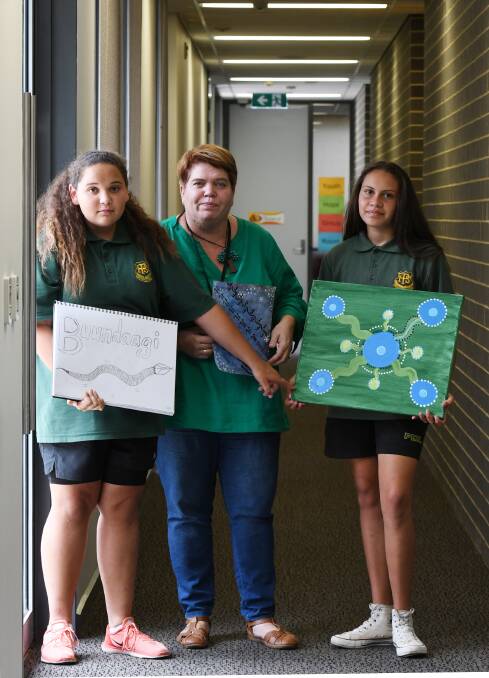 SWITCH OFF: Sarvanah Nean, Jodie Herden and Shakayla Spearim at one of the Youthie's art programs, giving young people a chance to switch off. Photo: Gareth Gardner 