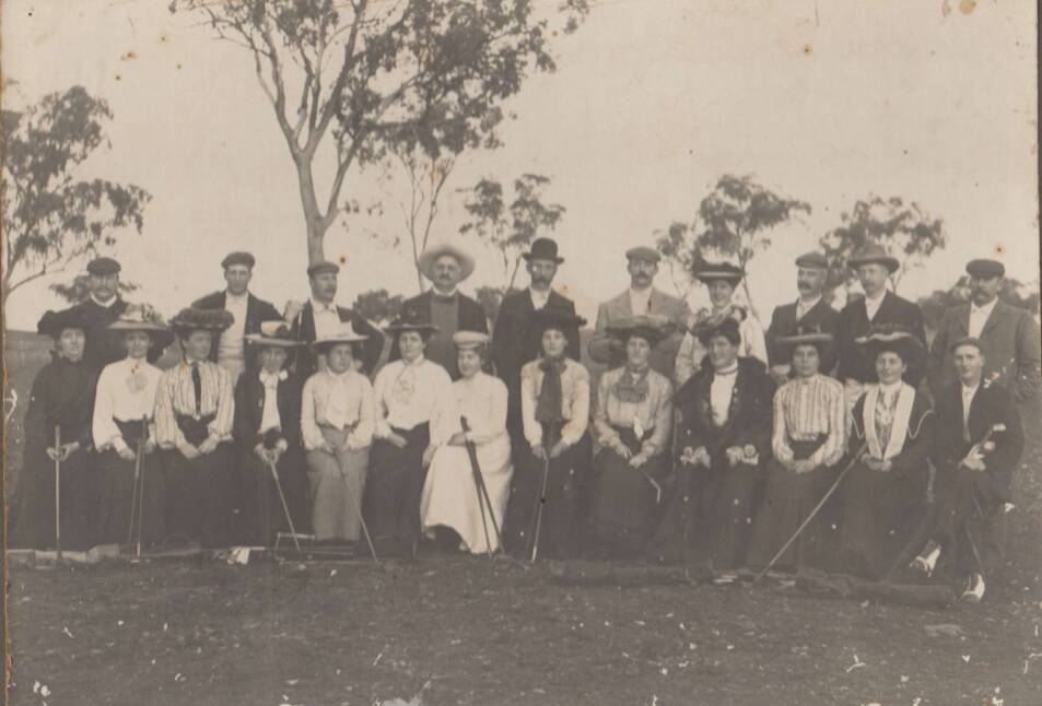 Getting into the swing of things: Members and associates of the East Tamworth Golf Club in 1904.