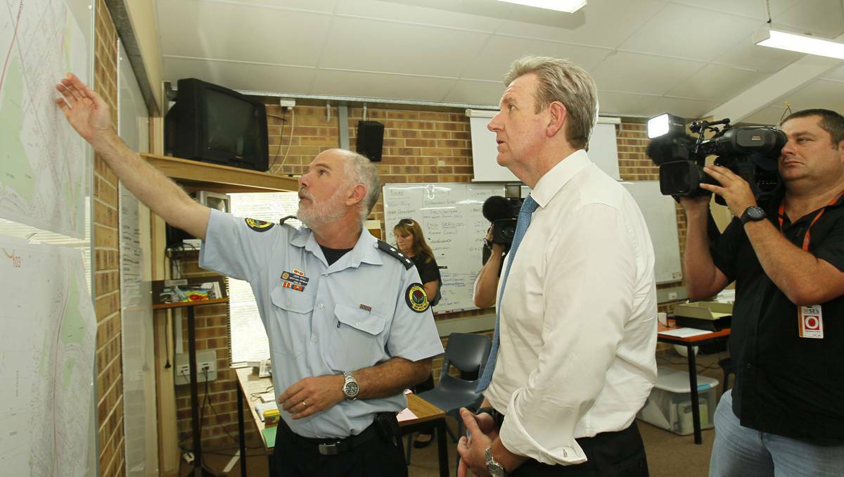 Premier Barry O'Farrell visits emergency services in Kiama, in the NSW Illawarra. Photos: COLIN DOUCH, DAVE TEASE
