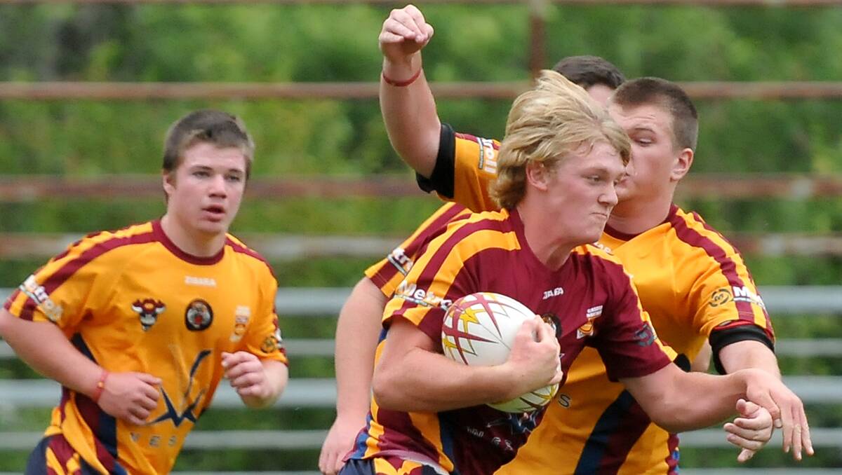 Glen Innes’s  Jay Gallagher will start at lock for the GNA Seniors against the Eels 18s today, while Muswellbrook’s Kyle Smith (coming in for the tackle)  will wear the eight jersey for the juniors.   151212GRA31