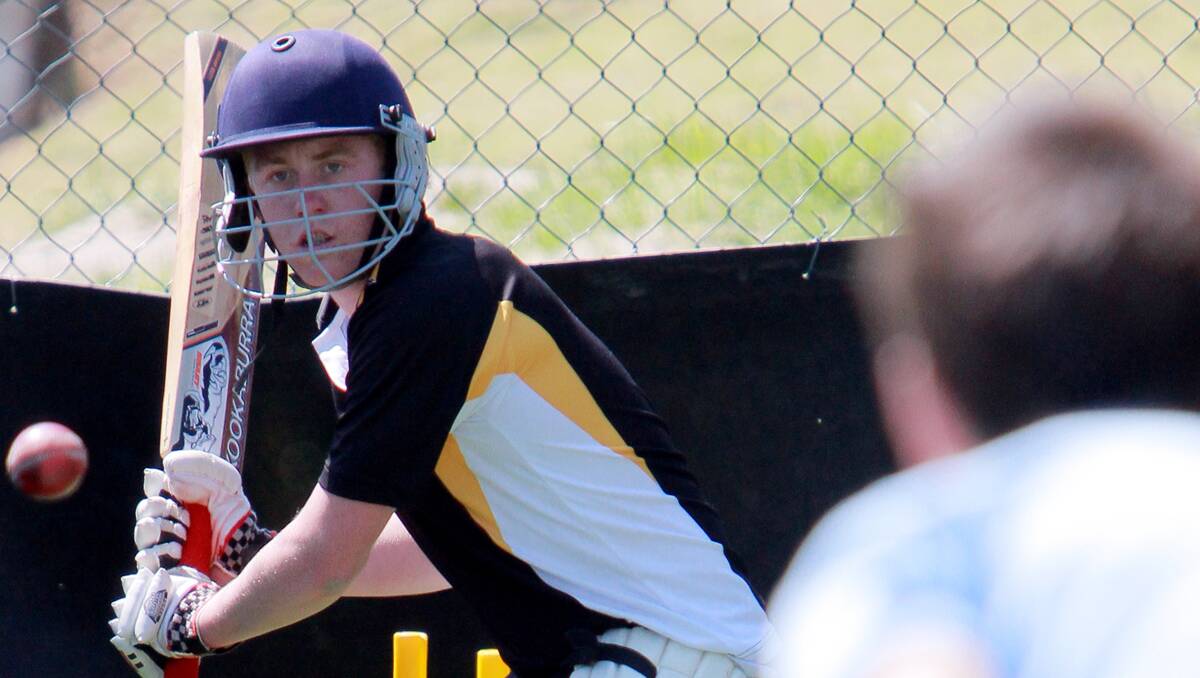 Quirindi’s Cane Montague gets in some batting practice last weekend ahead of this weekend’s invitational carnival where he’ll be playing for the North West 16s.  Photo: Robert Chappel  230912RCE02
