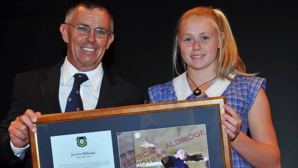 There is no i in team reckons Richard Willis, who was special guest at Tuesday’s NW sportstar Awards and presenting the Most Outstanding Secondary Athlete Award to rising javelin star Jessica Aldridge. Photos: Geoff O’Neill 111212GOC03