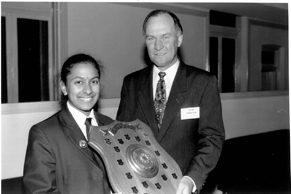 Tony Windsor with a school student in Armidale in the 1990s.